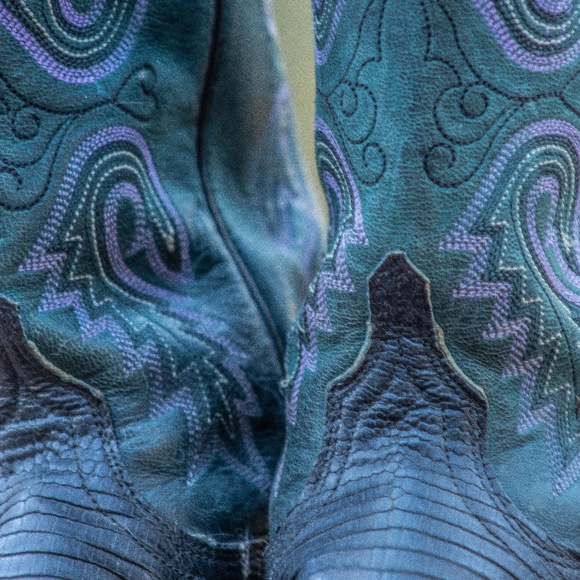 Old Gringo Teju Lizard Teal Cowboy boots - Picture 14 of 16